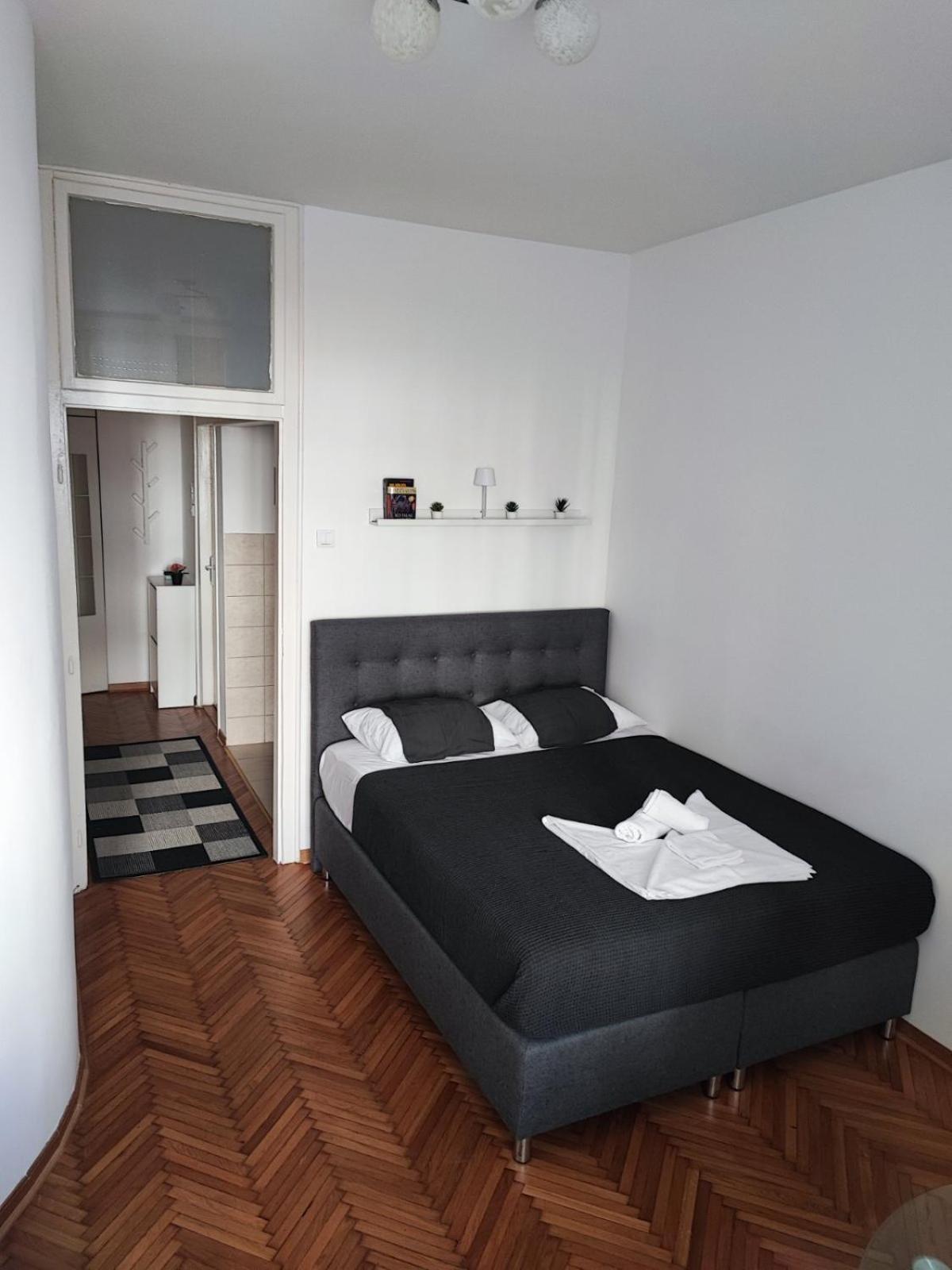 Parlament City Center Belgrade Extérieur photo